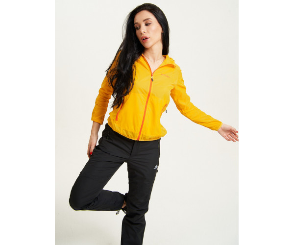 Ветровка спортивная Valianly женская желтого цвета 33417J