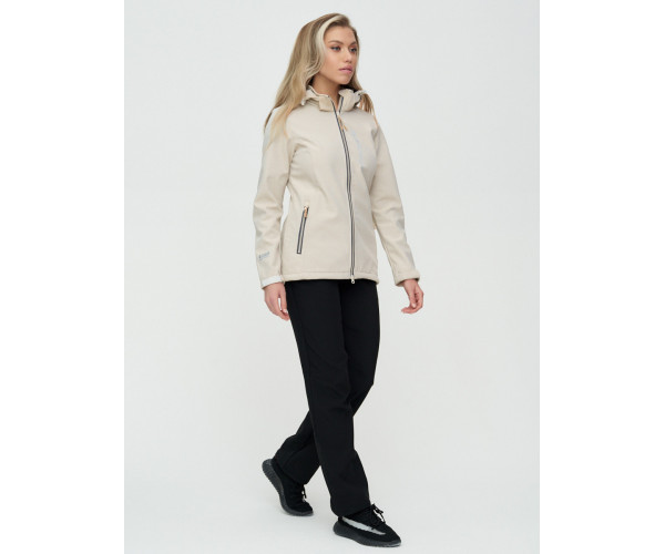 Костюм женский  бежевого цвета 02031B