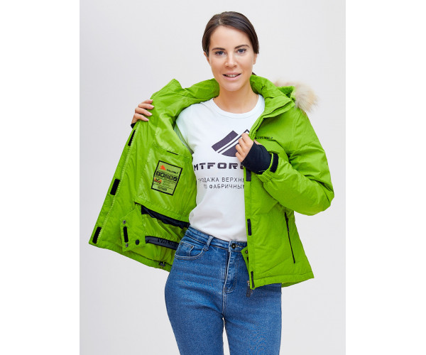 Пуховик еврозима с мехом Valianly зеленого цвета 2174Z