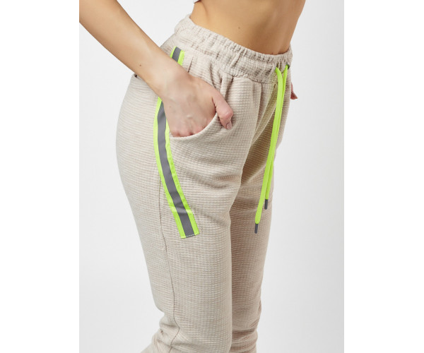 Брюки зауженные женские бежевого цвета 222066B