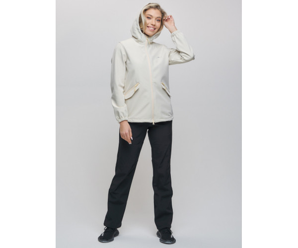 Костюм женский  бежевого цвета 020014B