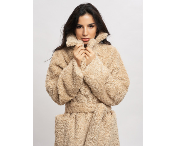 Пальто зимнее женское барашек бежевого цвета 44002B