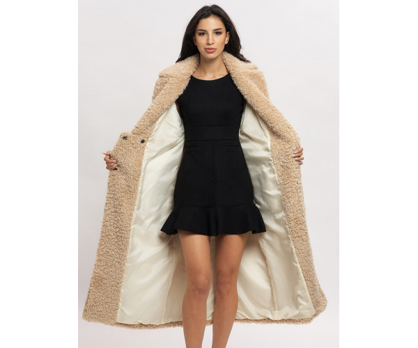 Пальто зимнее женское барашек бежевого цвета 44002B