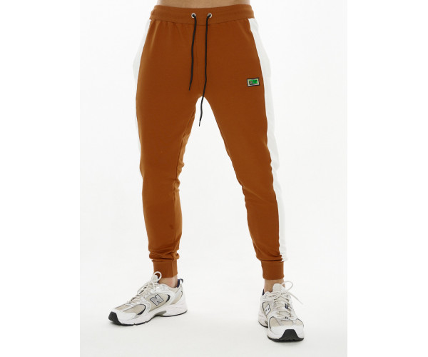 Спортивный костюм трикотажный коричневого цвета 9154K