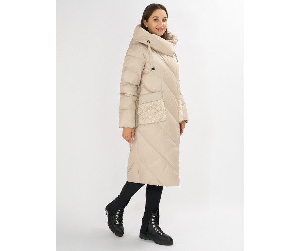 Куртка зимняя бежевого цвета 72185B
