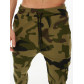 Трикотажные брюки зауженные камуфляжного цвета 227001Kf