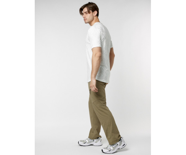 Мужская футболка с надписью белого цвета 222006Bl