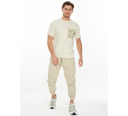 Костюм джоггеры с футболкой бежевого цвета 221096B
