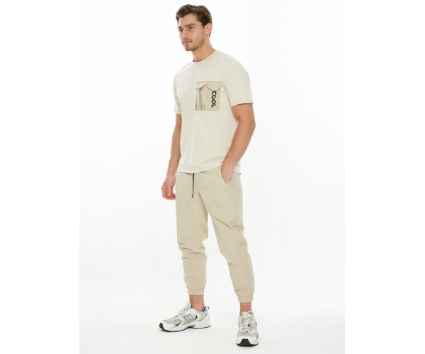 Костюм джоггеры с футболкой бежевого цвета 221096B