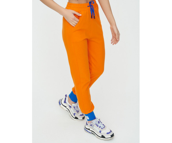 Спортивные брюки женские оранжевого цвета 1307O