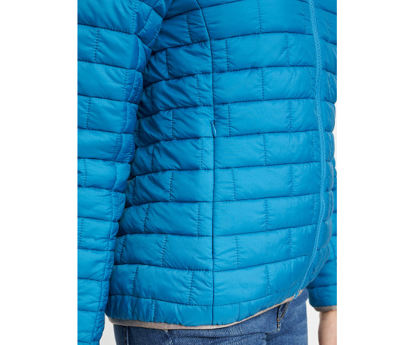 Стеганная куртка синего цвета 33310S