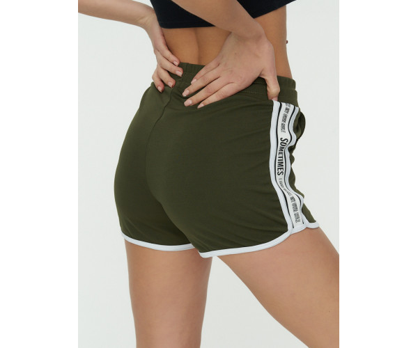 Спортивные шорты женские хаки цвета 3008Kh