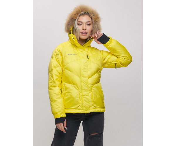 Пуховик еврозима с мехом Valianly желтого цвета 22107J