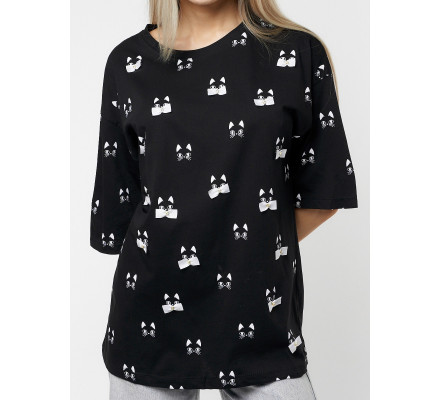 Женские футболки с принтом черного цвета 76032Ch
