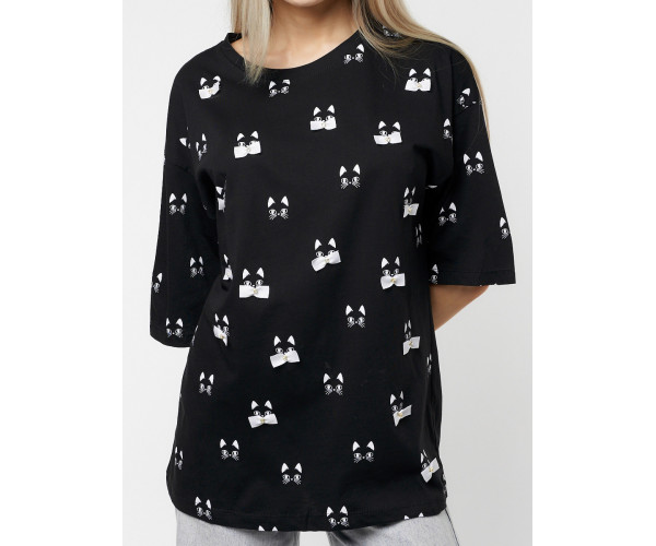 Женские футболки с принтом черного цвета 76032Ch