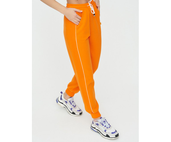 Спортивные брюки женские оранжевого цвета 1306O