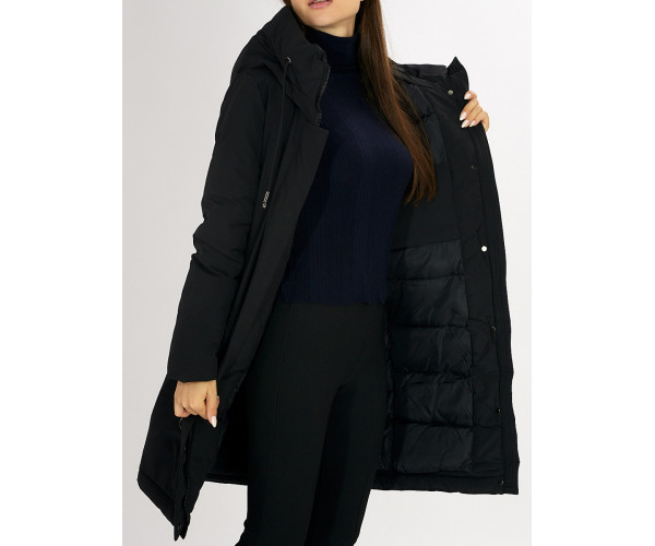 Куртка зимняя черного цвета 72115Ch