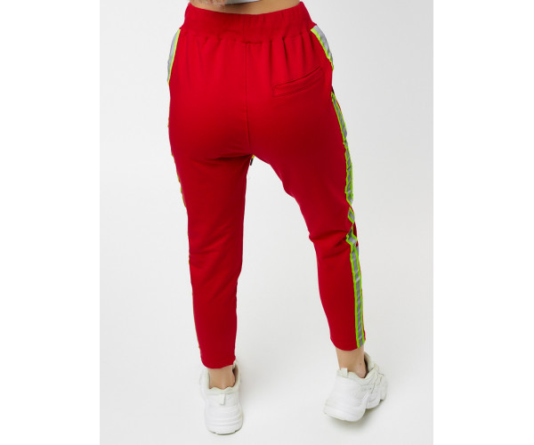 Брюки зауженные женские красного цвета 226620Kr