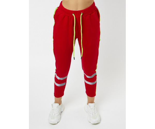 Брюки зауженные женские красного цвета 226620Kr