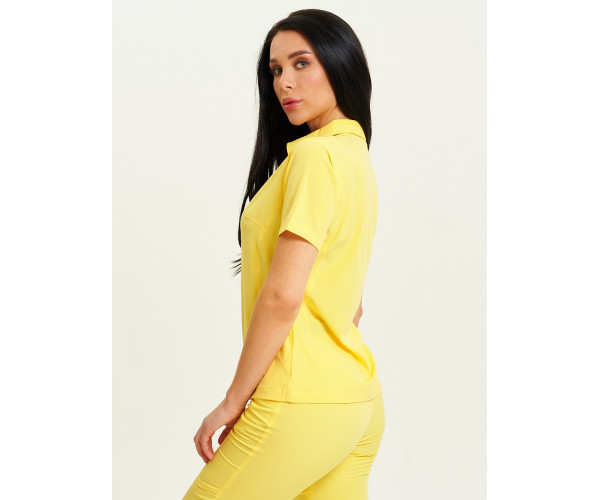 Спортивная футболка поло женская желтого цвета 33412J