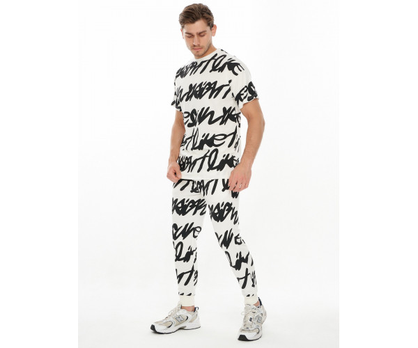 Костюм штаны и футболка с надписями белого цвета 9177Bl