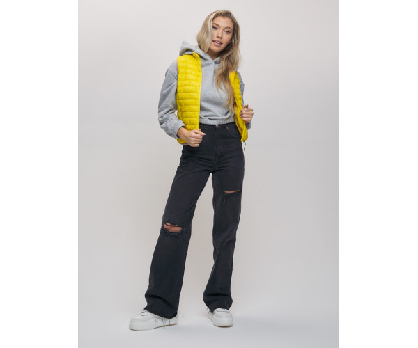 Жилетка стеганная Valianly желтого цвета 33311J
