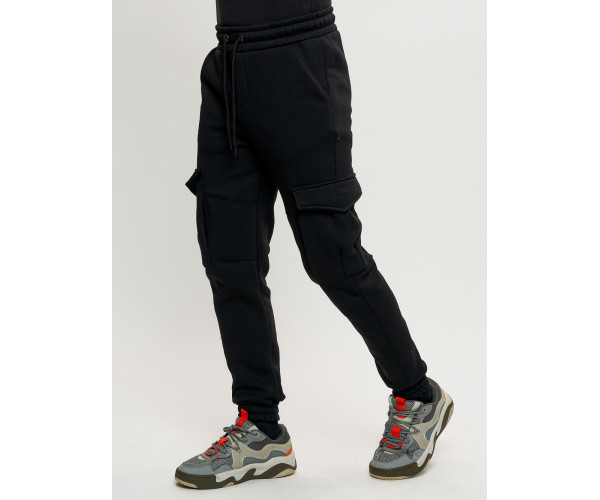 Брюки джоггеры с начесом мужские зимние черного цвета 1095Ch