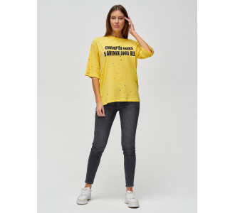 Женские футболки с надписями желтого цвета 76029J